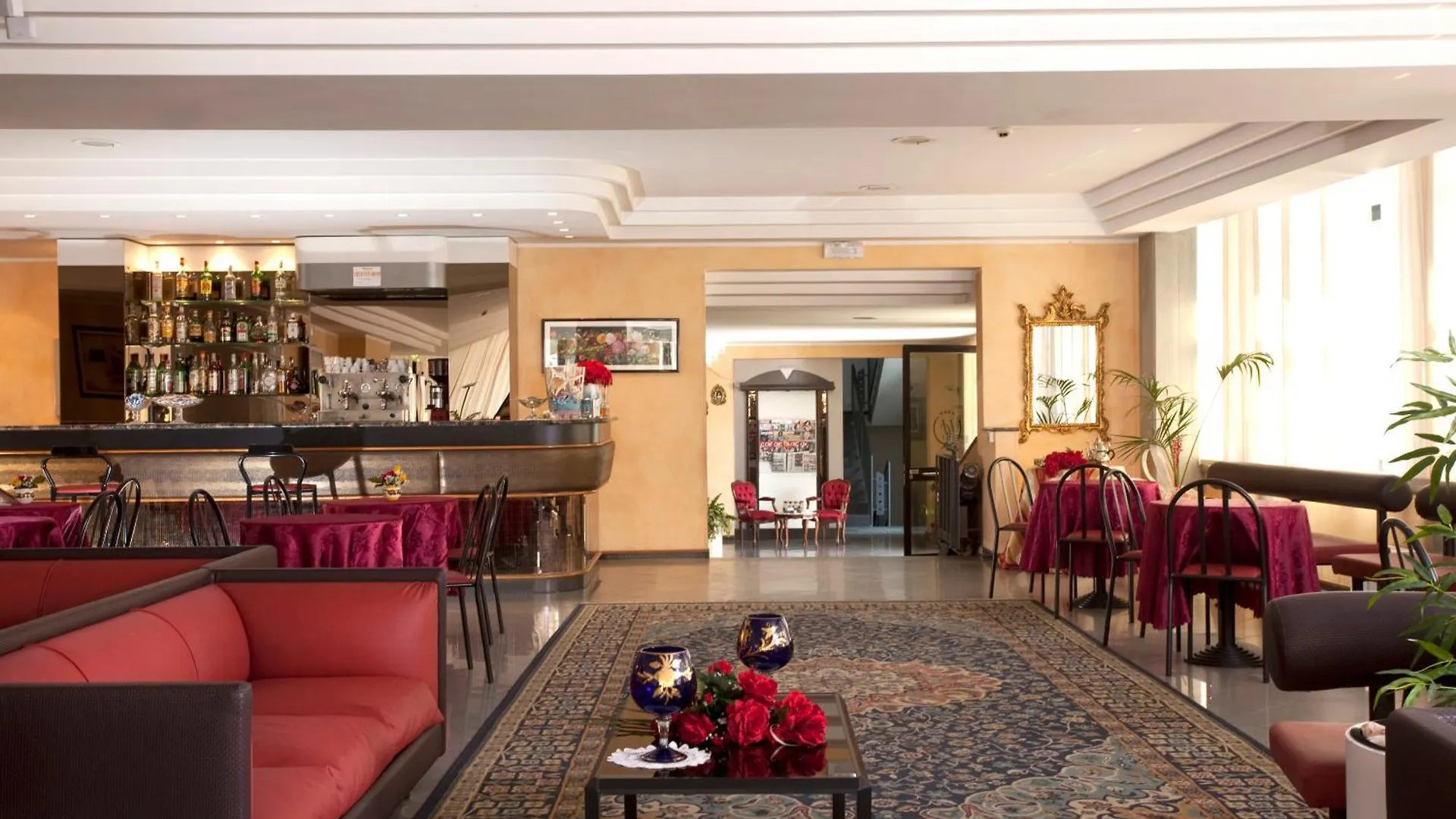 国会大厦酒店 San Mauro Mare 意大利