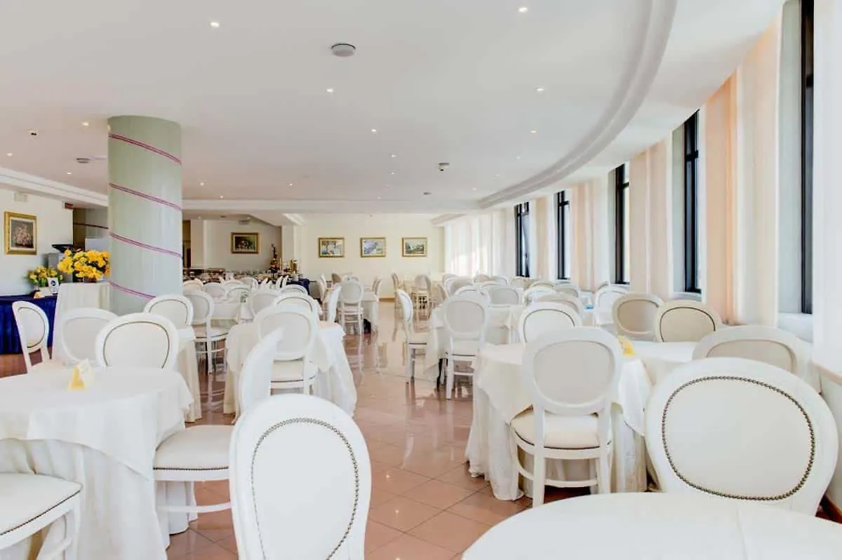国会大厦酒店 San Mauro Mare 4*,  意大利