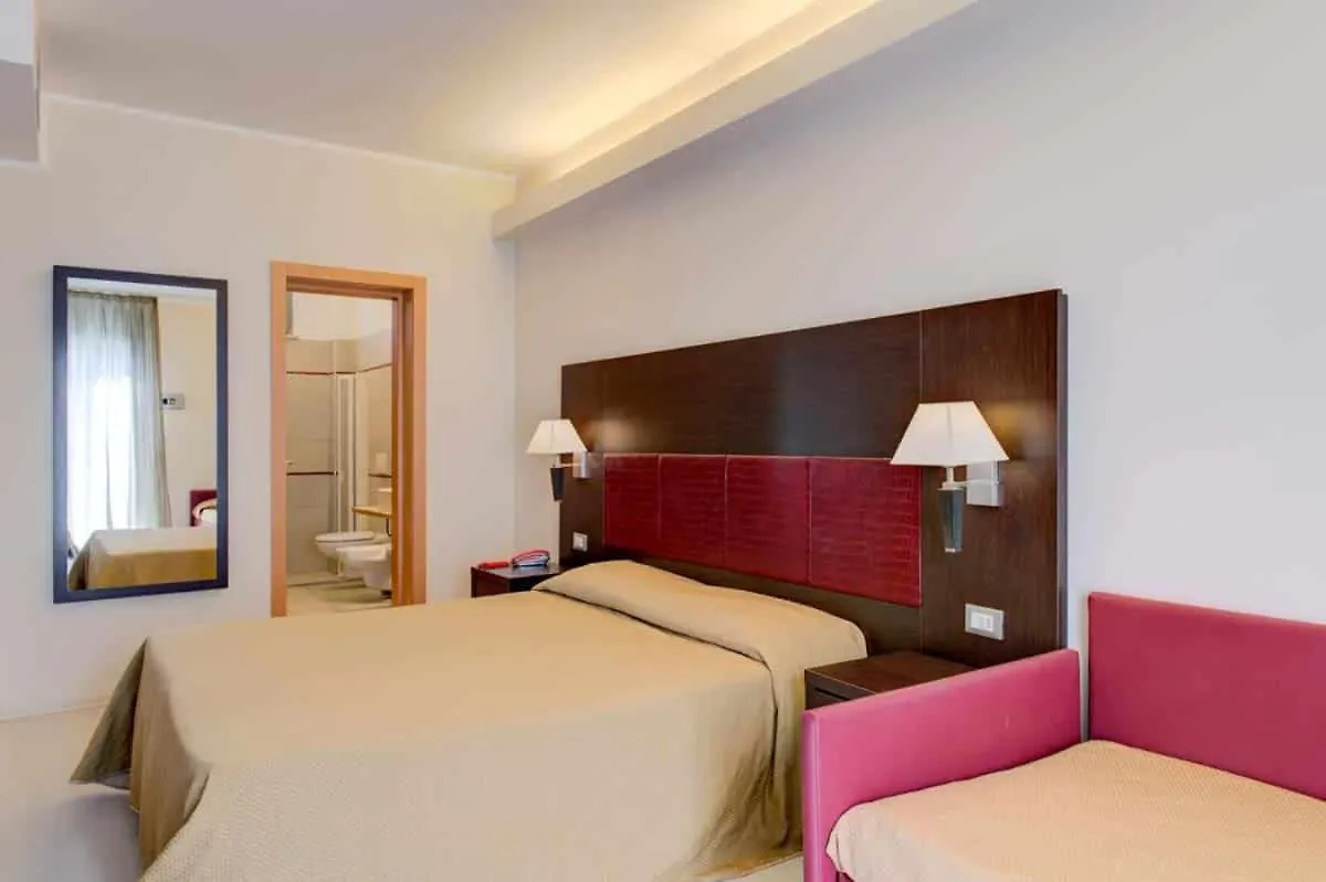 国会大厦酒店 San Mauro Mare 4*,